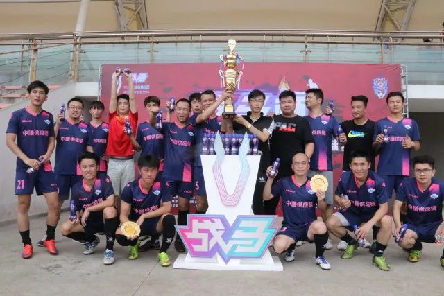 深圳青年人以1-0险胜无锡吴钩，罗德里格绝杀全场